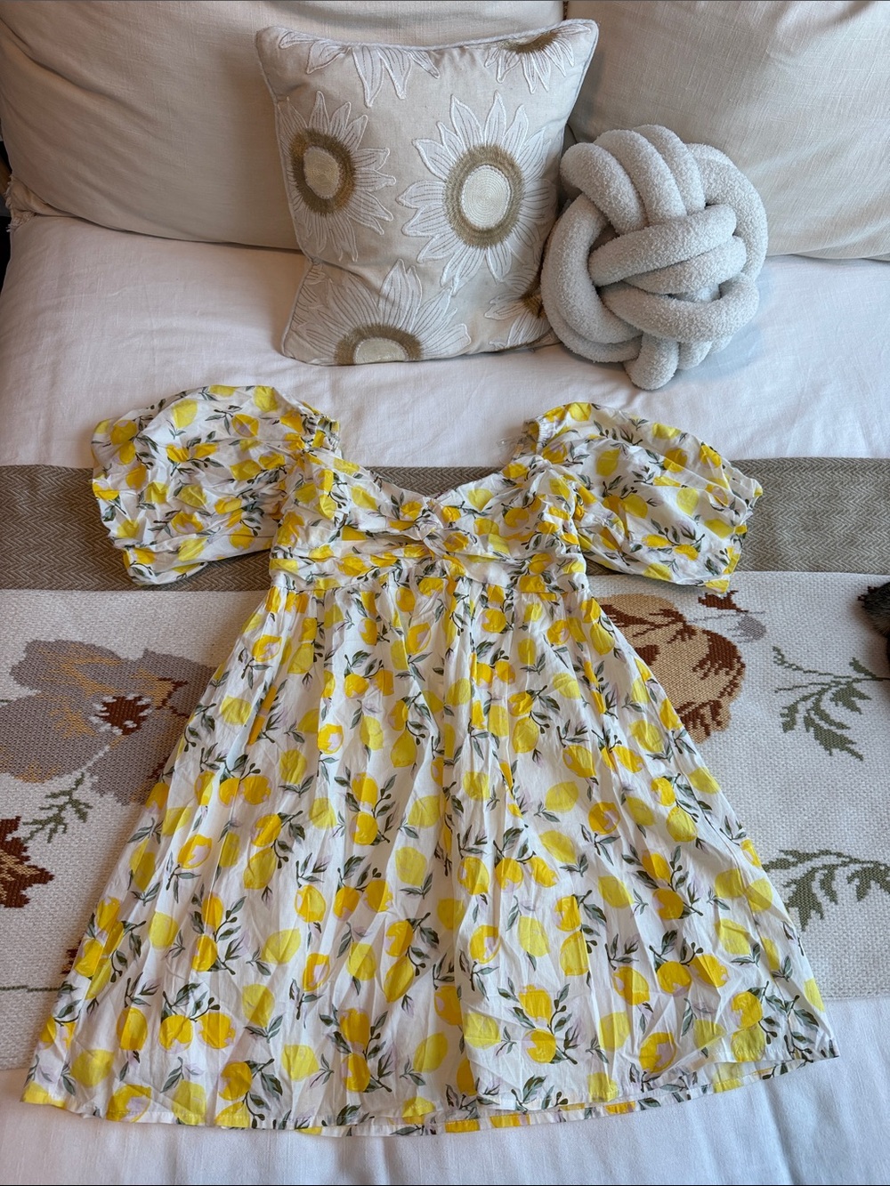 Trixxi Yellow Lemon Print Puff-Sleeve Dress